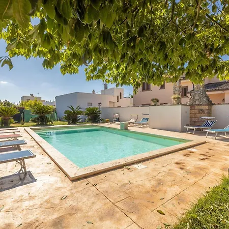 Tenuta Doret فيلة تافيانو